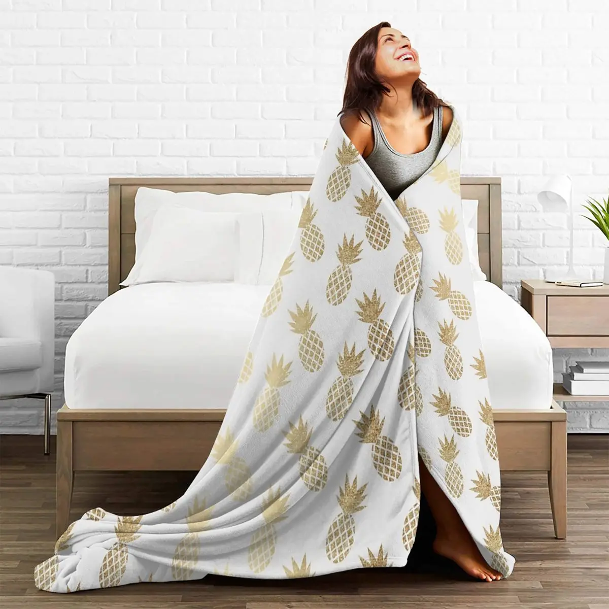 Gold Pineapple Pattern Blankets Soft Warm Flannel Throw Blanket Cover for Bed Living room Picnic Travel Home Couch