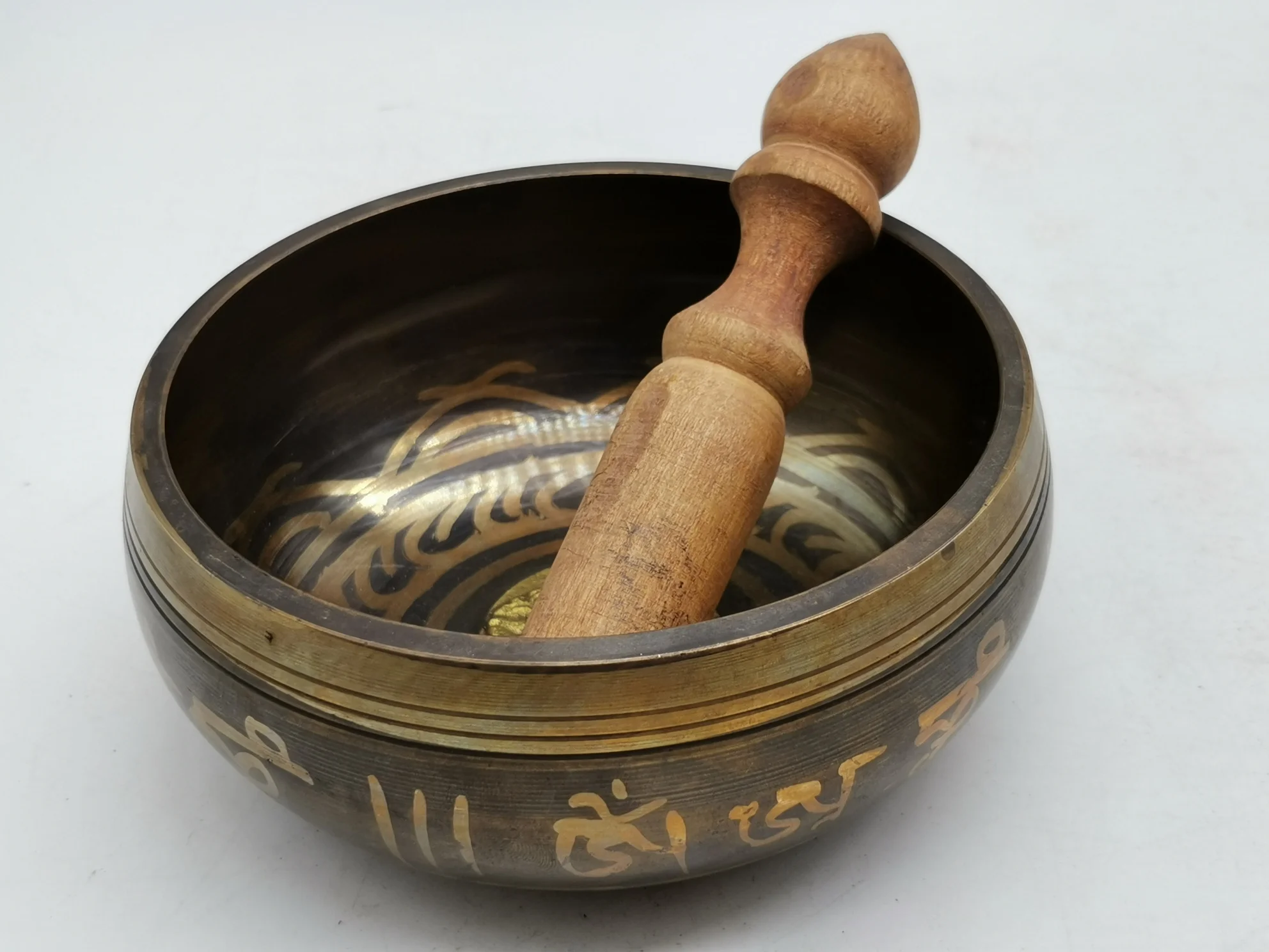 Nepal handmade Tibet Buddha sound bowl Yoga Meditation Chanting Bowl Brass Chime Handicraft music therapy Tibetan Singing Bowl