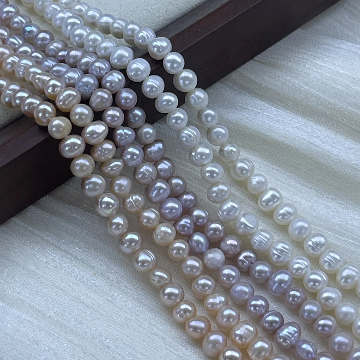 

Natural Freshwater 100%Pearls AA 5-6mm Near Round White Pearls Loose Beads for Jewelry Making DIY Bracelets Necklace Accessories