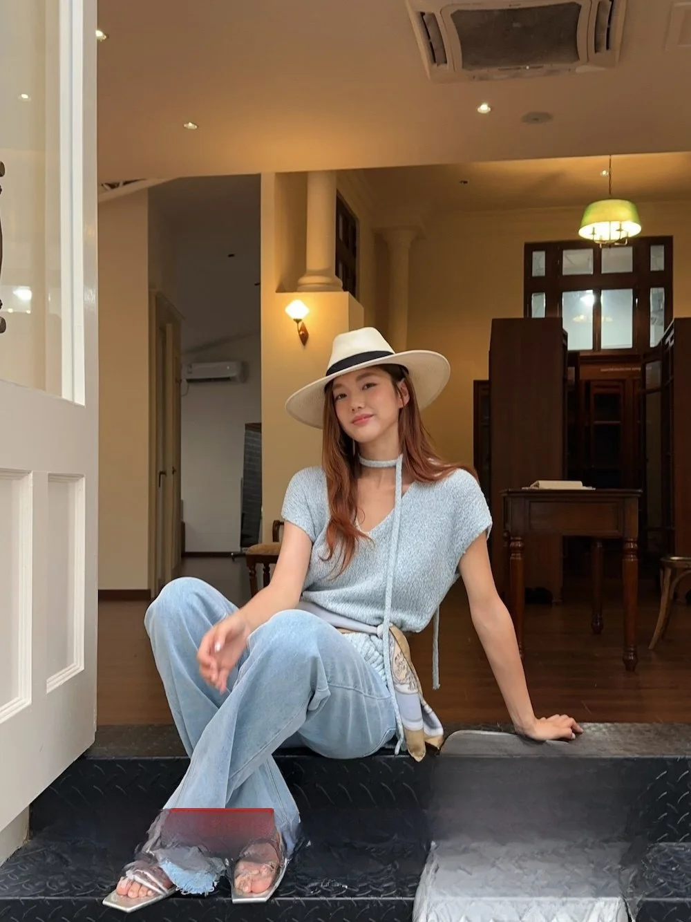 

Lowey Autumn Color Cotton Silk Linen Mixed Choker Vest Loose Fit Candy Color V-Ne ort Svel Women's Knitted Sweater