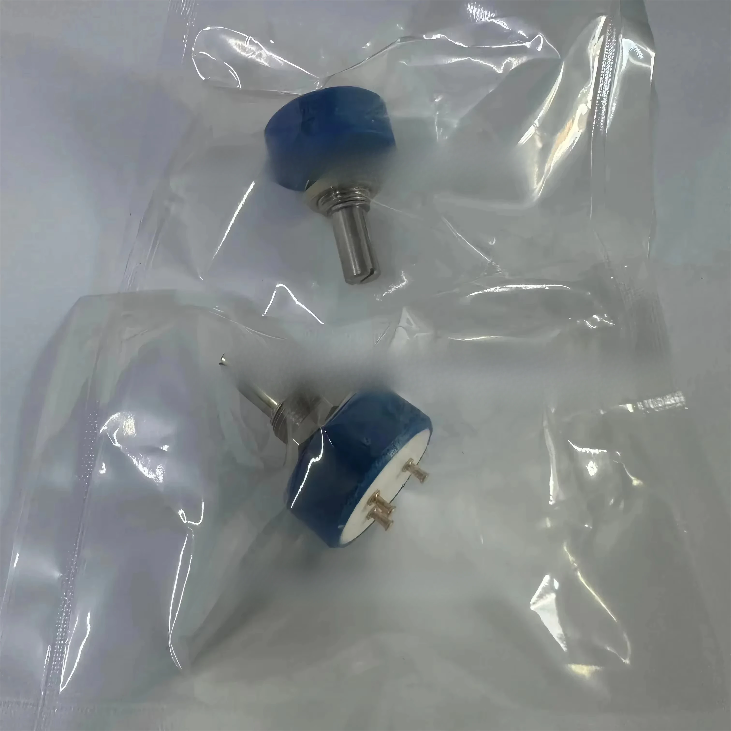 

Rotary Potentiometer 357-0-1-1P22-103 Precision Servo Potentiometer Sensor