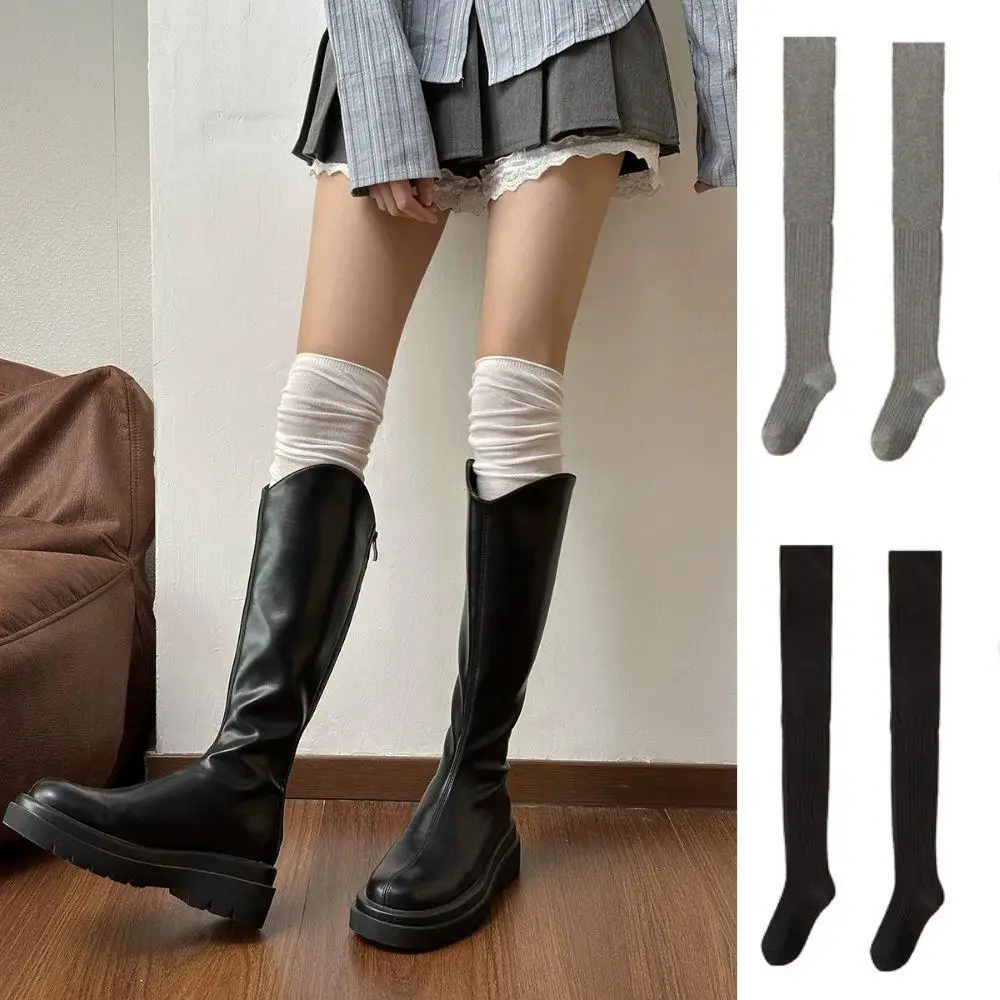 Calcetines hasta la rodilla para mujer, medias altas hasta el muslo de Color sólido, Medias gruesas y cálidas de Lolita, Calcetines de pierna larga en blanco y negro, Otoño e Invierno, 1/2 pares