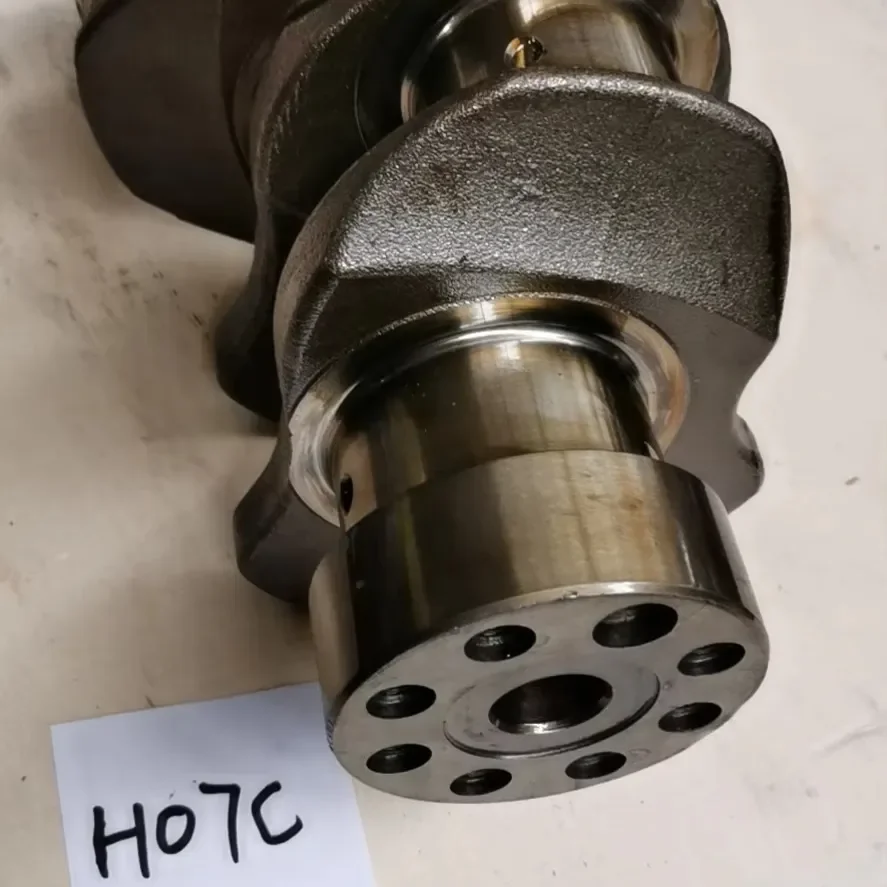 H07C Crankshaft OE 13400-1690 For HINO H07C EX220-5 Iron Casting Excavator Accessory Machinery Engines Part