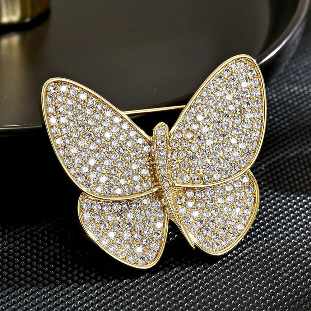 Classic Jewelry Butterfly Brooches Vintage Pins Rhinestone Delicate Brooch for Women Wedding Bridal Gift Dress Accessories