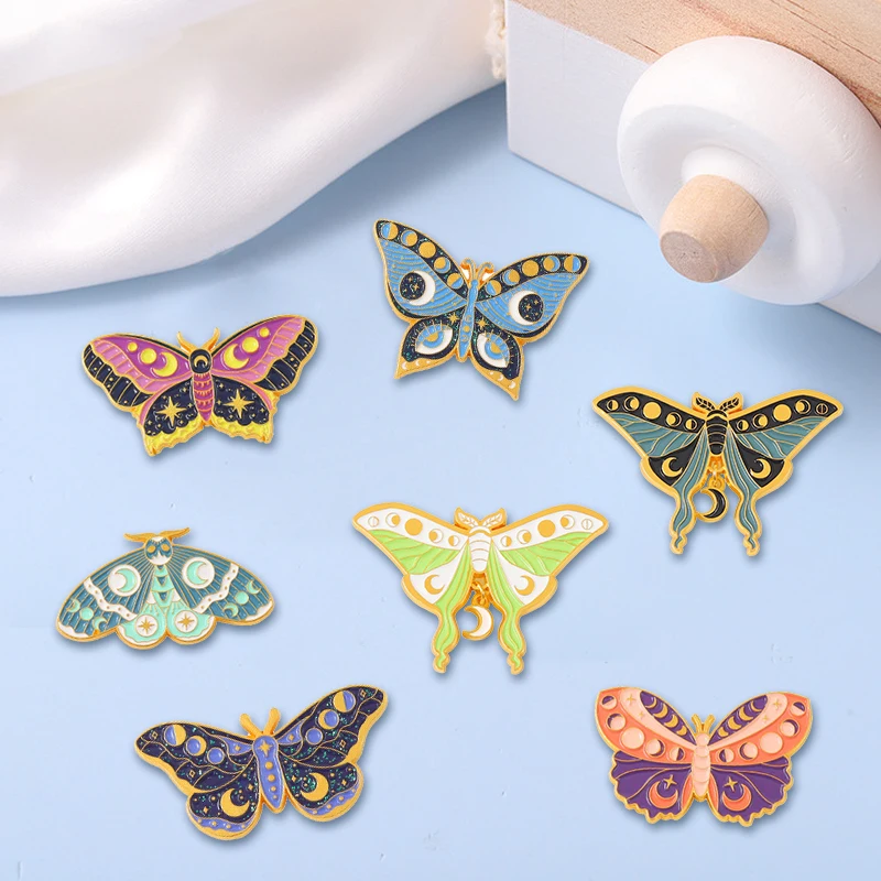 Kreative Trendy Cartoon Schmetterling Schal Schnalle Öl Tropfen Revers Brosche Abzeichen Pin Denim Tasche Geschenk Männer Frauen Mode Schmuck Dekorieren
