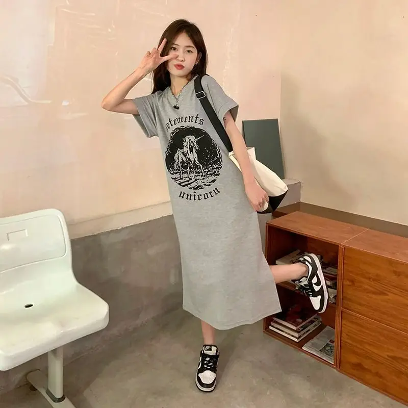 女性のための半袖Tシャツ,十分な,ファッショナブル,プリント文字,単色,夏服