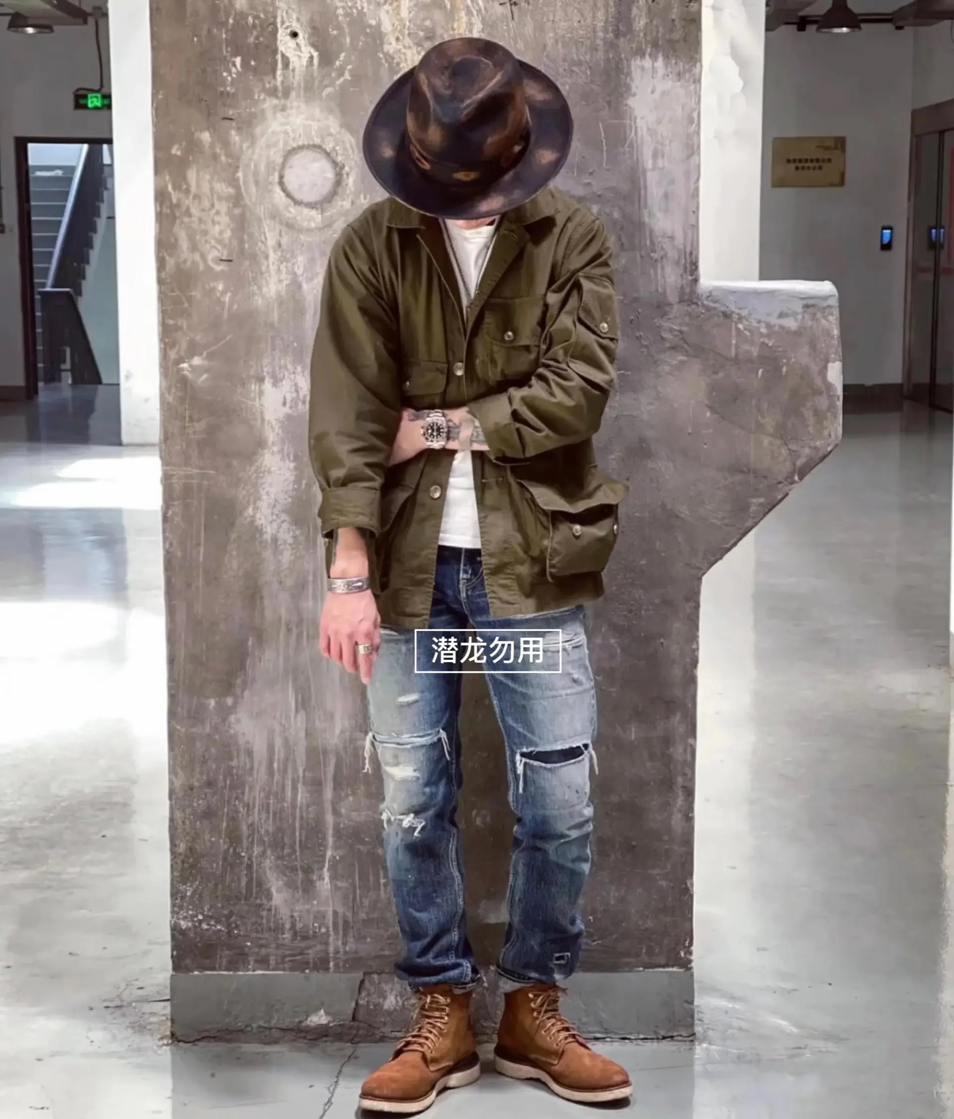 VISVIM WMV 20SS SOCIALSCULPTURE 15DAMAGED-17D17 Jeans com alça