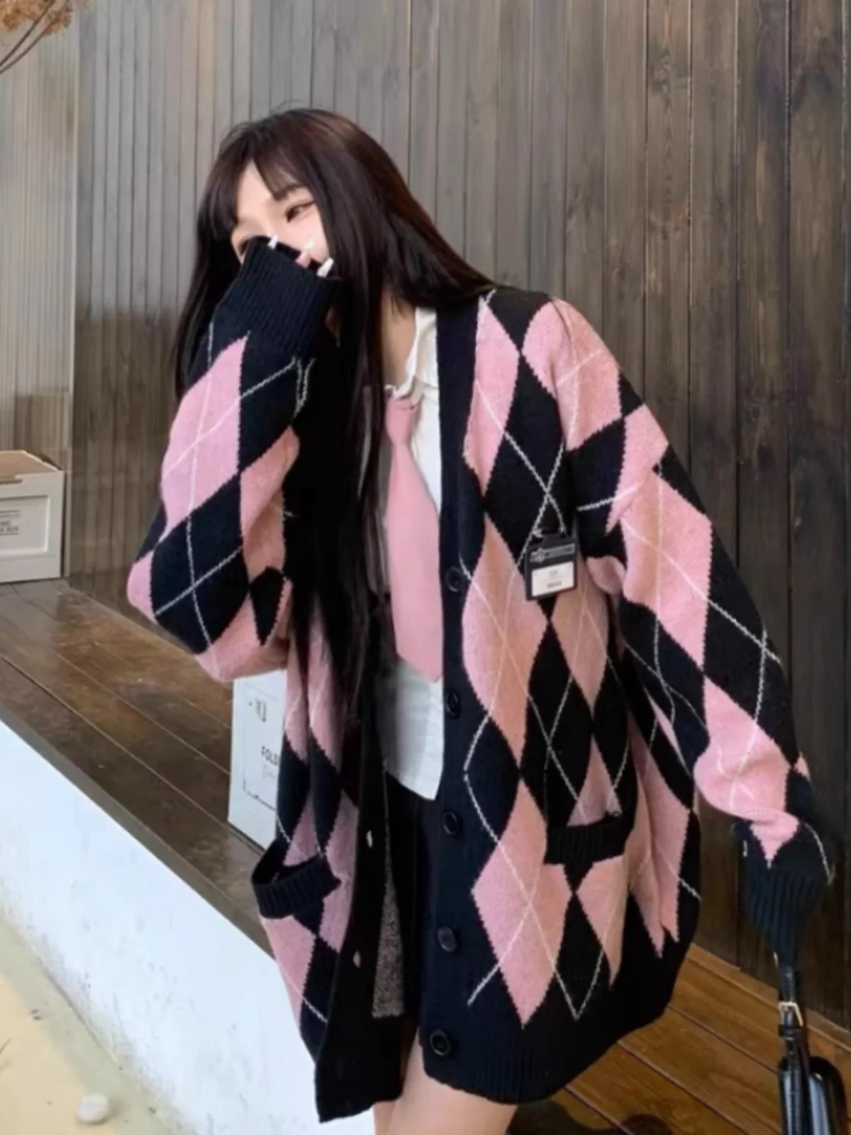 

Женский вязаный свитер с v-образным вырезом, пальто в стиле ретро Lazy College Sle с ромбовидным узором, осенне-зимний дизайн, пальто Briti Sle Forest