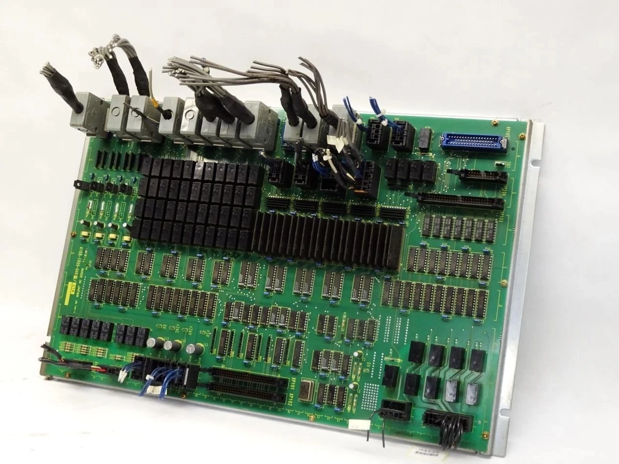 A16B-1000-0400 For FANUC A16B-1000-0400/01A CNC Control Circuit Board Used