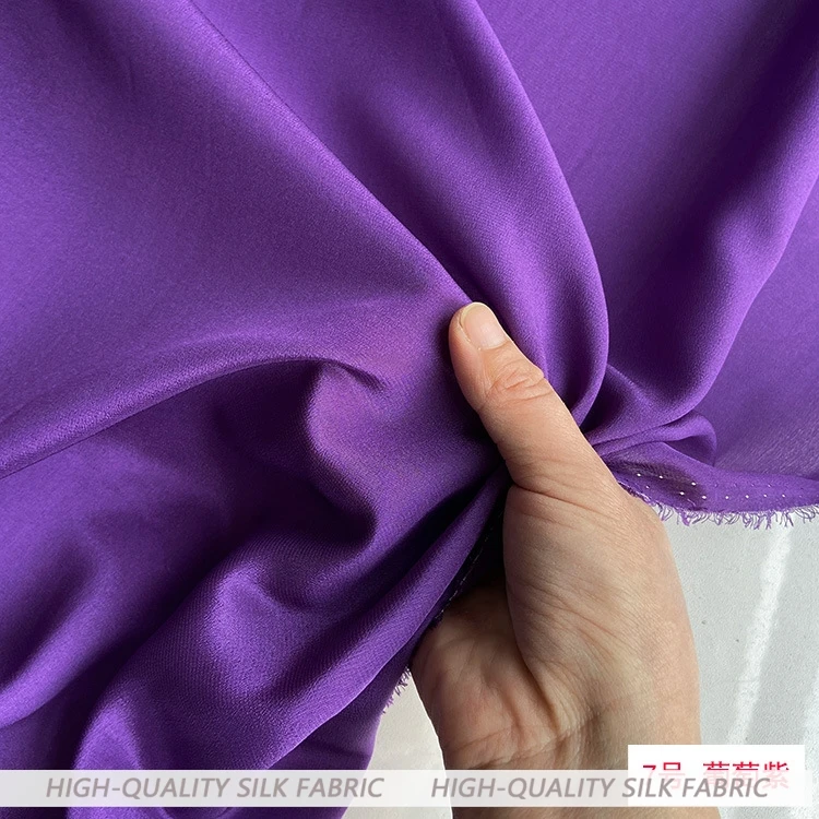 

140 Door Width 12Momme Silk Crepe De Chine Fabric Solid Color 01 Shirt Clothing Lining