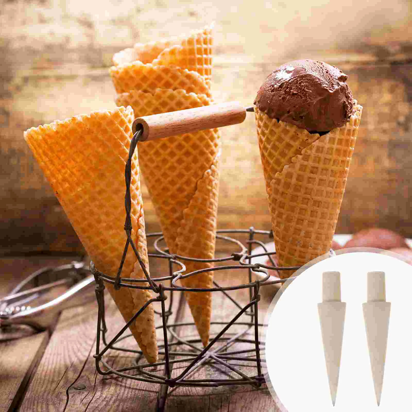 

2 Pcs Croissant Cone Mold Miss Buttercream Cannoli Molds for Baking Wooden Ice Horn