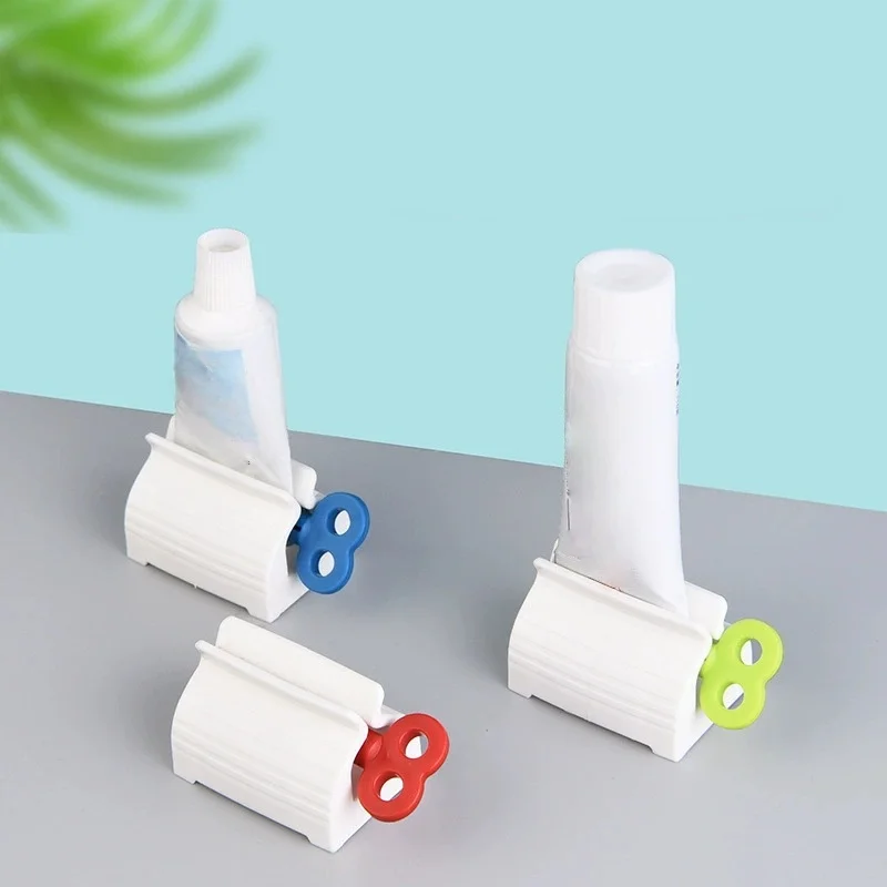 Rolling Tube Toothpaste Squeezer Toothpaste Seat Holder Stand for Bathroom Accessories