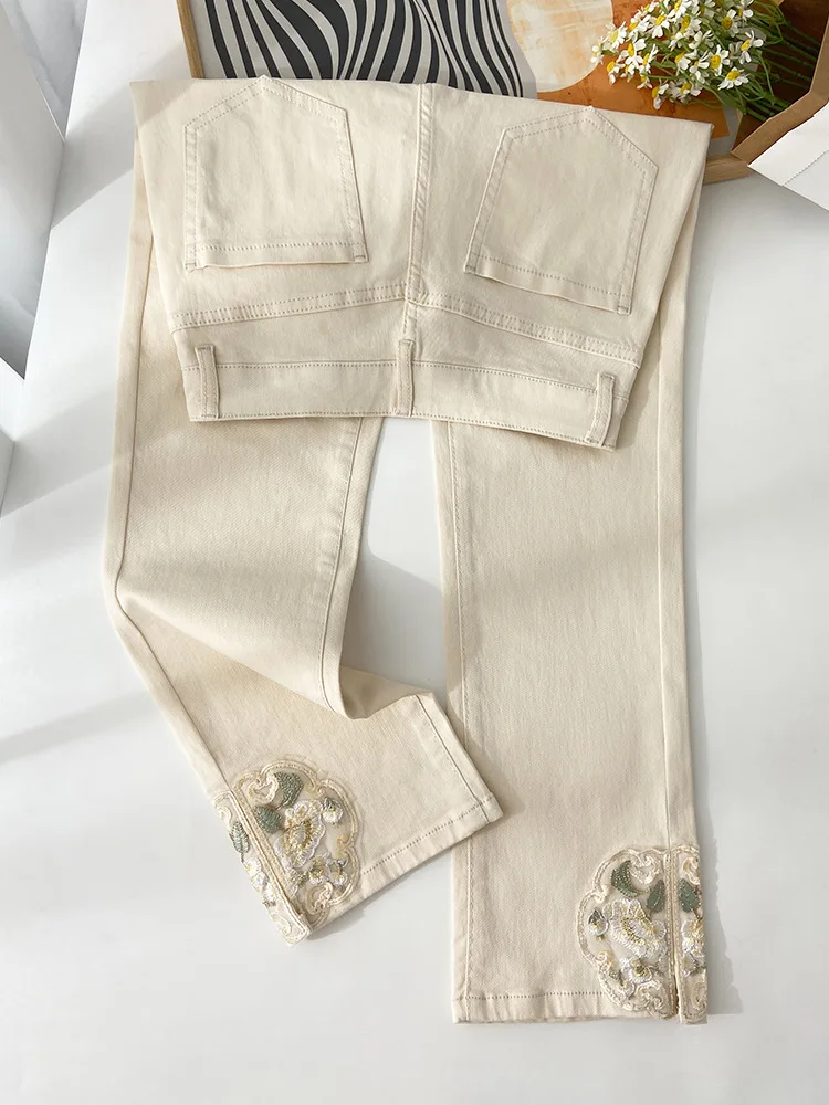 New Chinese straight leg jeans for women in spring look slim with a small fresh national style embroidery small pants