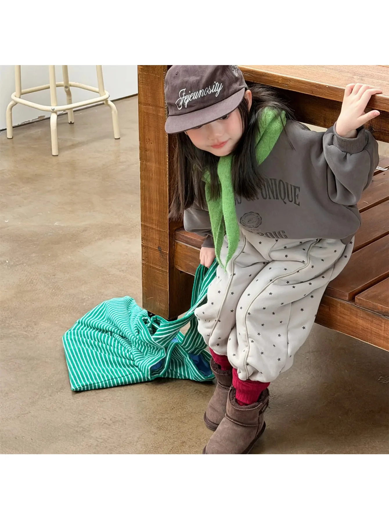 Children Winter Style Pants Thick Keep Warm Star Picture Boy and Girl Fashion and Simple Long Sport Pants 2025