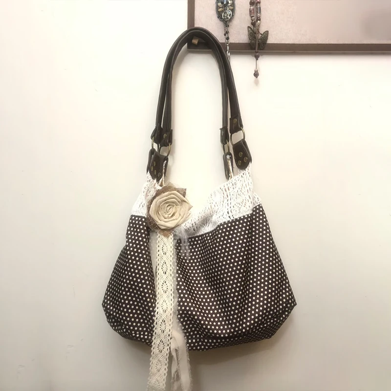 

Japanese Retro Polka Dot Shoulder Bag Women Lace Decor Large Capacity Harajuku Handbag Fashion Casual Commuter Tote Bag