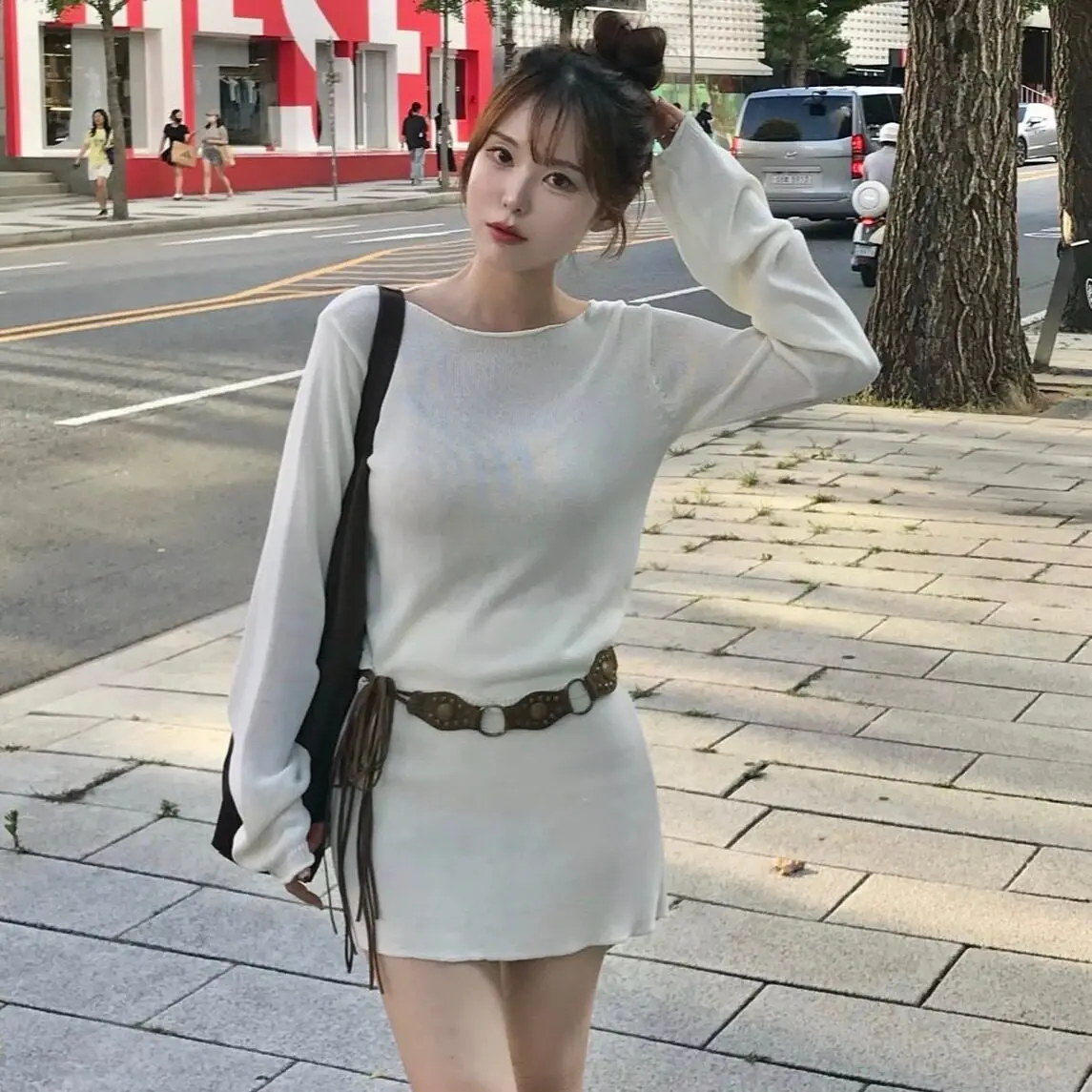 

Весенний комплект 2026: Женский вязаный топ и юбка Dongda Gate, повседневный, облегающий, с высокой талией, дышащий, средней плотности, без начеса