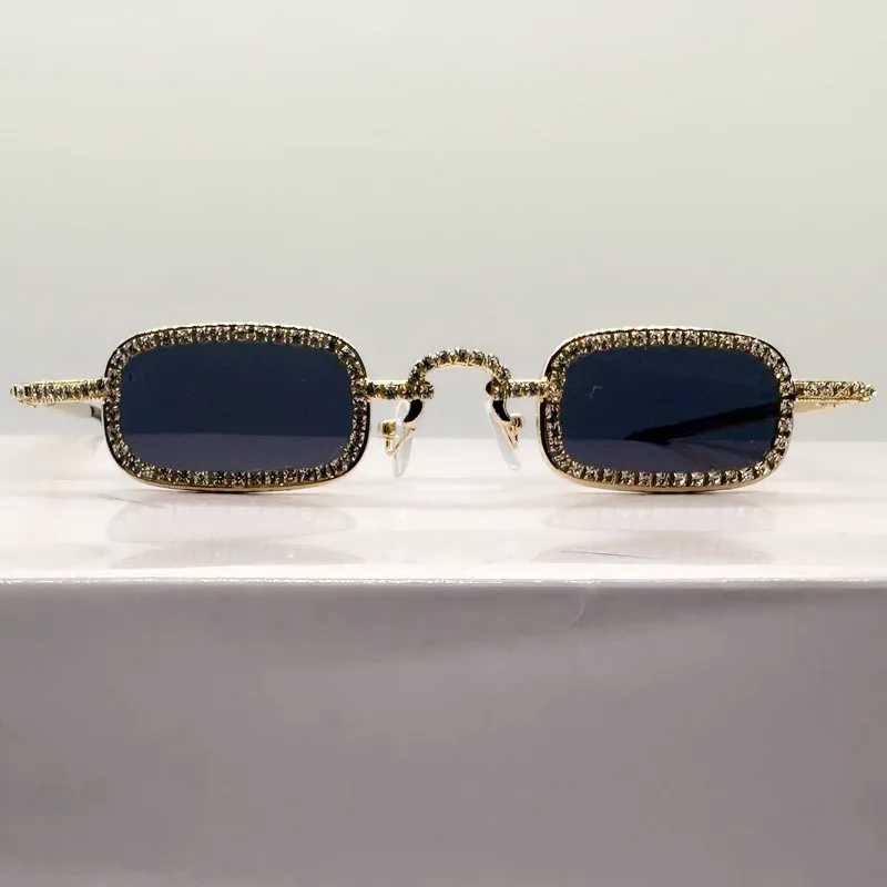 Frauen Kleine Quadratische Diamant Sonnenbrille Metall Luxus Rechteck Strass UV400 Mehrfarbige Shades Weibliche Sonnenbrille Brillen – Detail 7