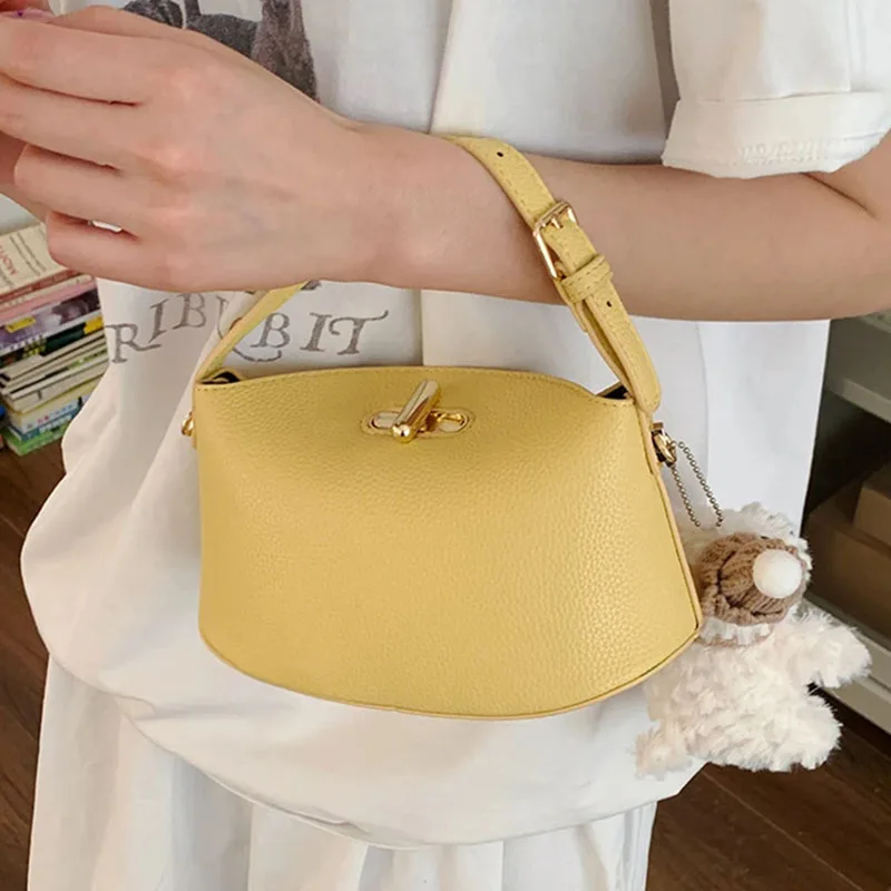 

PU Leather Women's Fashion Handbag Soft Versatile Shoulder Messenger Bag 2025 Super Hot Yellow Portable Bucket Bag Women's Bag