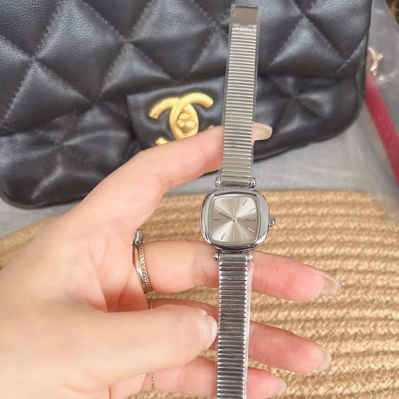 여성용 스틸 벨트 시계, 하이 엔드 사각형, 차가운 실버 회색, 작은 대나무, 작은 다이얼, 새로운 패션
