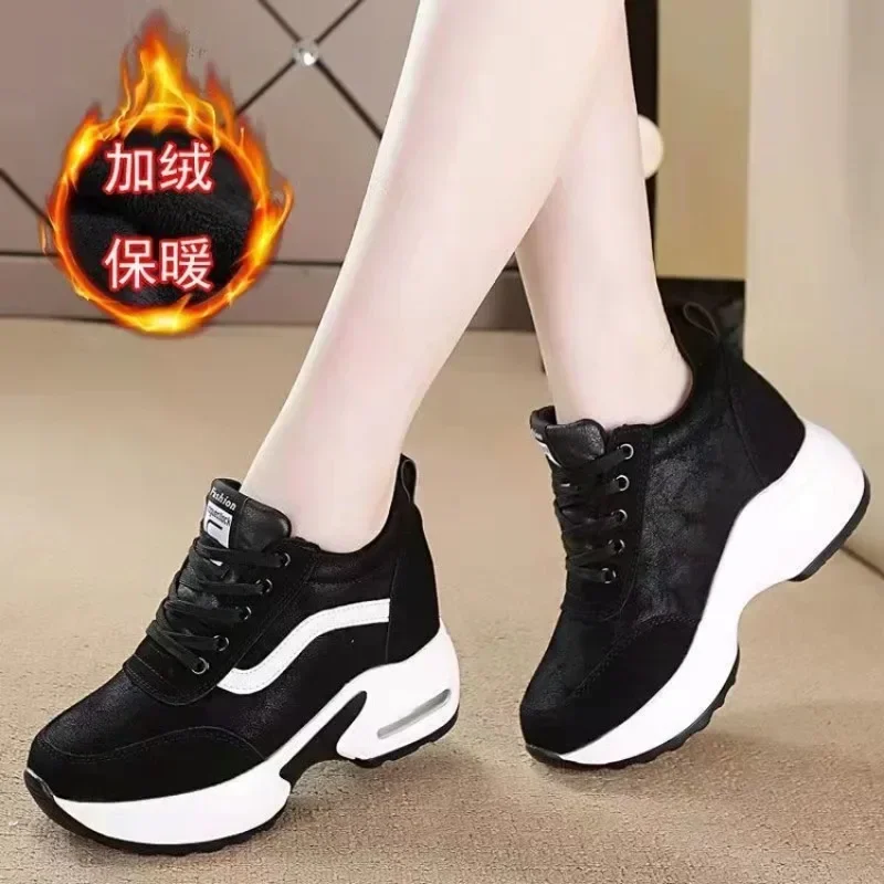 

2023 Women Spring Casual Platform Shoes Fashion High Heels Woman Wedges Sneakers Shoes 8 CM Heigh Increasing Outdoor White Shoes