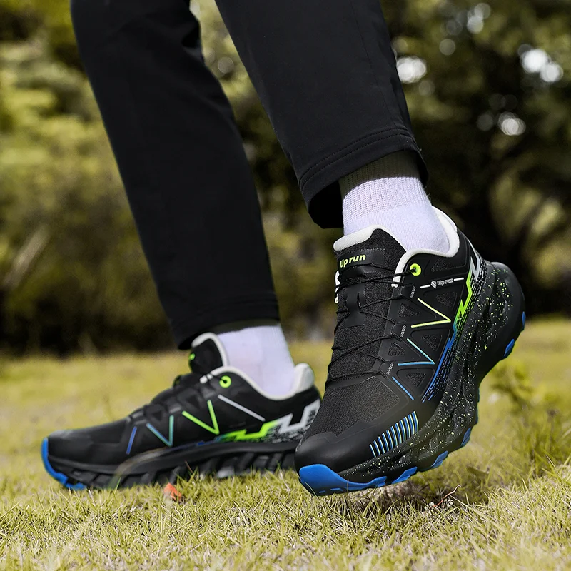 2025 heißer Sommer Atmungsaktive Bequeme Schuhe Outdoor Casual Schuhe Flache Low Top Dünne Untere Schuhe Paar Stil