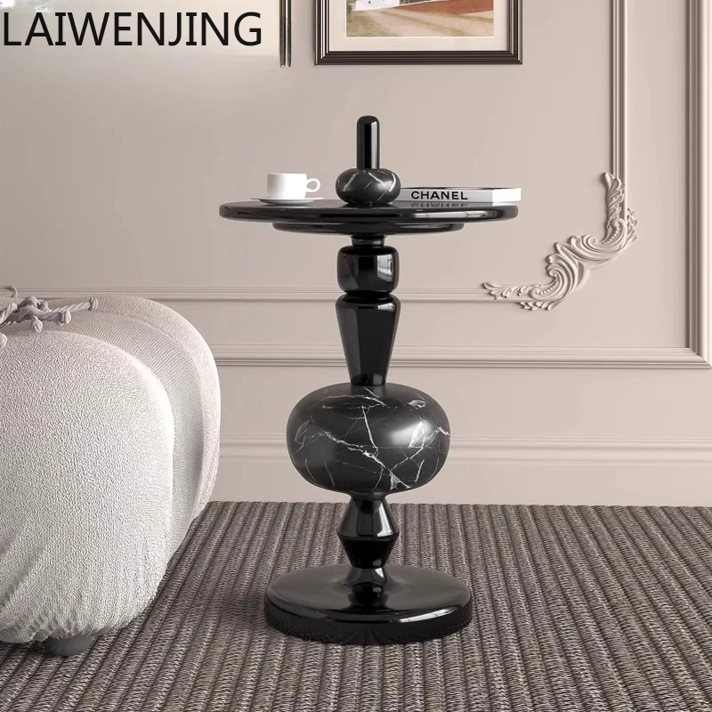 

HLZ Nordic style living room floor ornaments home accessories sofa next to a few bedside tables