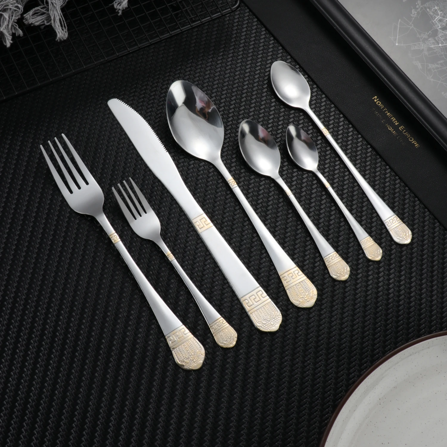 Tainless Steel Silver High-end Steak Knife Fork Coffee Spoon Teaspoon Matte Gold Western Dinnerware Set 4PC/5PC/7PC/24PC/30PC