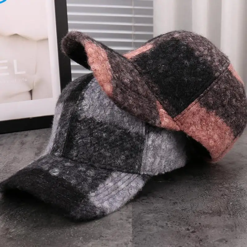 Autumn Winter Baseball Cap Women Windproof Warm Hat Simple All-match Plaid Decorative Unisex Cap for Men & Women New
