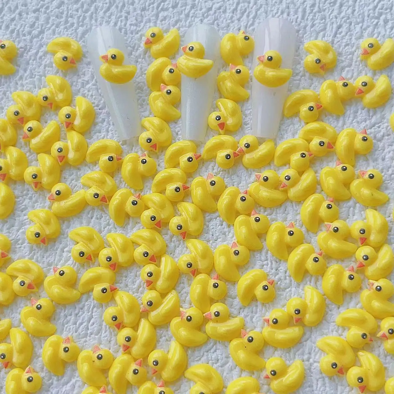 อุปกรณ์ตกแต่งเล็บรูปเป็ดเหลืองการ์ตูน 50 ชิ้น แบบเรซิ่น 3 มิติ สำหรับตกแต่งเล็บ DIY ดีไซน์ใหม่ อุปกรณ์ทำเล็บ