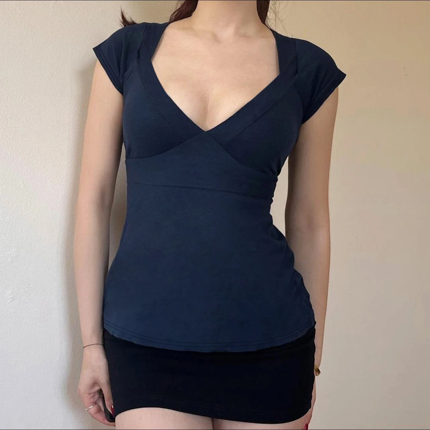 [RUOKE] Vintage Slim Fit V-Ausschnitt T-Shirt für Damen Frühling Sommer Bandage Kurzarm Tee Lässiges Basic Crop Top Alltagstauglich – Detail 15