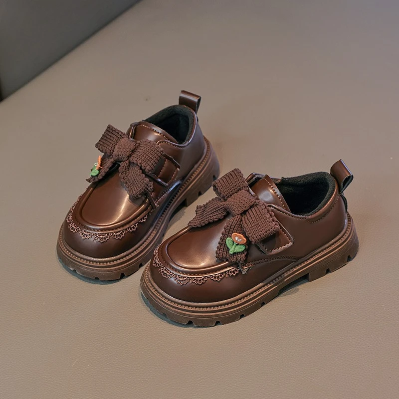 

Зимние туфли Мэри Джейн с вышивкой для девочек, новые подиумные детские школьные кожаные туфли принцессы, элегантная детская хлопковая обувь в стиле Лолиты