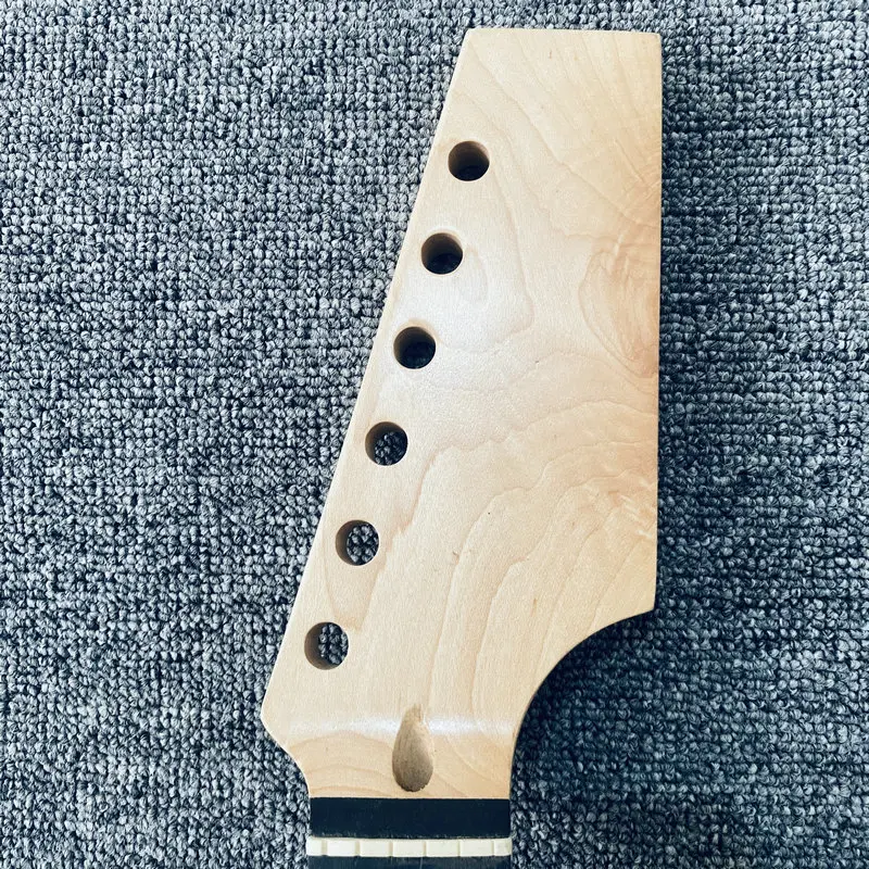 HN953  Uncut Headstock Electric Guitar Neck ST Model Roasted Maple 22 Frets 648 Scales Length for DIY Replace Wood Damage