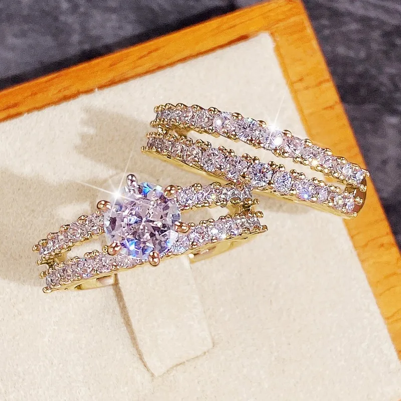 Huitan Trendy Hohl Set Ringe Voll Bling Iced Out CZ Stein Luxus Frauen Hochzeit Verlobung Ringe 2Pcs Set Schmuck drop Shipping – Detail 4