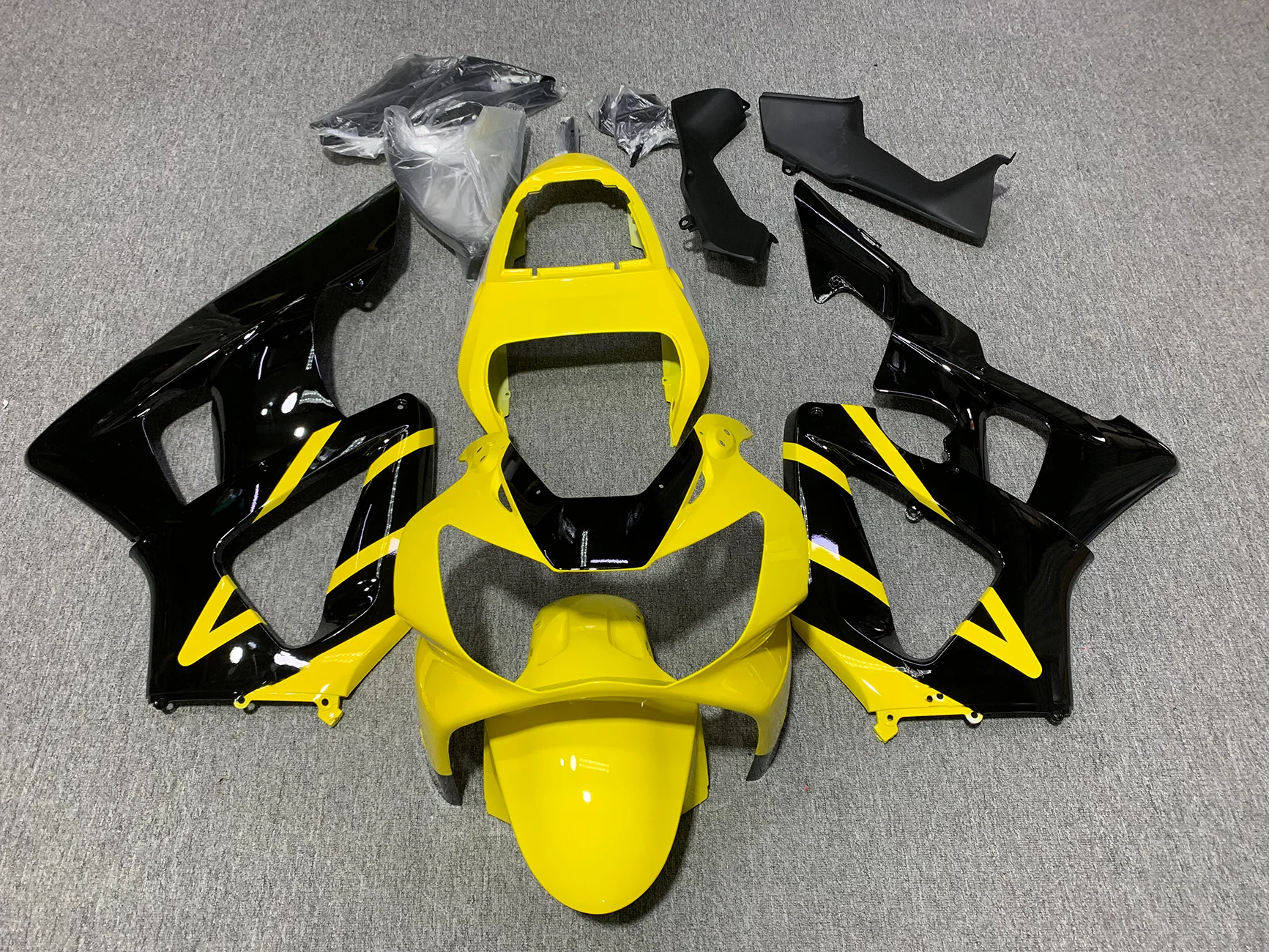 

Корпуса для Honda CBR 900RR 929 00 CBR 900RR 929 01 CBR900 RR 2001 2000, черно-желтые комплекты обтекателей для мотоцикла (литье под давлением)