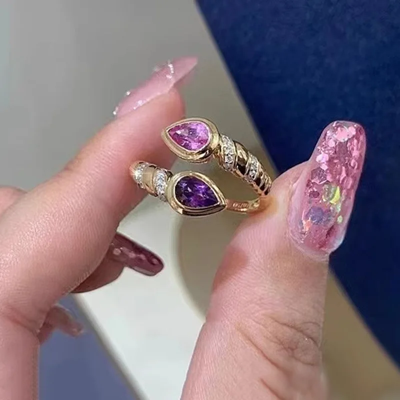 Foydjew Vintage Jewelry Snake Water Drop Design Rings Inlaid Pink and Purple Zircon Ring Women\'s Fashion Gold Color Accessories