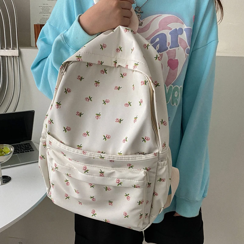 

Japanese Floral Girl Backpack Korean Version Large Capacity Backpack Multi-functional Student Schoolbag