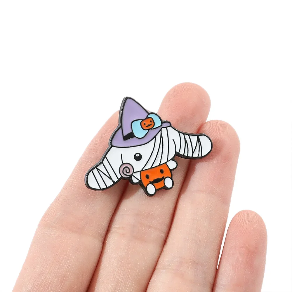 5Pcs/Set Sanrio Halloween Cinnamoroll Cute Cat Lapel Pins Backpacks Brooches Women Enamel Pin Gift Fashion Jewelry Accessories