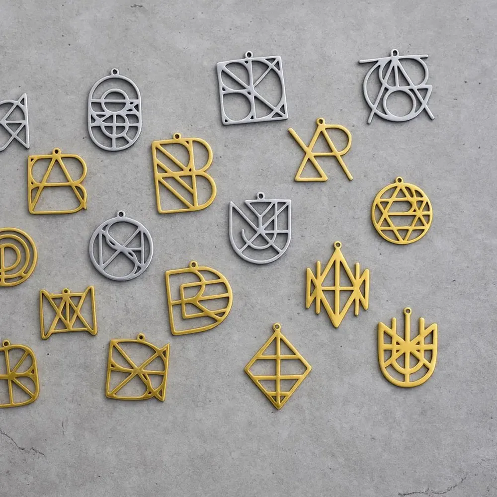 شخصية شعار تصميم اسم قلادة أفضل صديق اسم قلادة شقيقة السندات هدية واحدة من نوع قلادة قلادة وصيفة الشرف #3