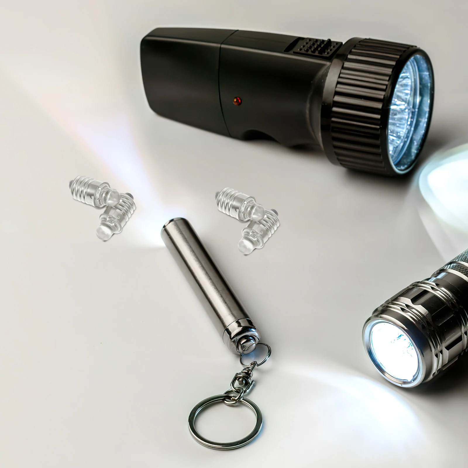 

2 Pcs LED Light Bulb Screw Bulbs Flash Small Base Socket Mini Flashlight Silver Work