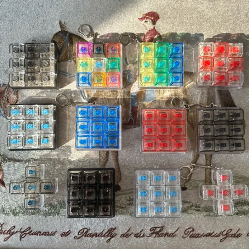 9 Keys Keyboard Keycaps Keychain Fidget Toy Anti-Anxiety Point Keycaps Party Stress Relief DIY Keycaps Toy Keyboard Caps