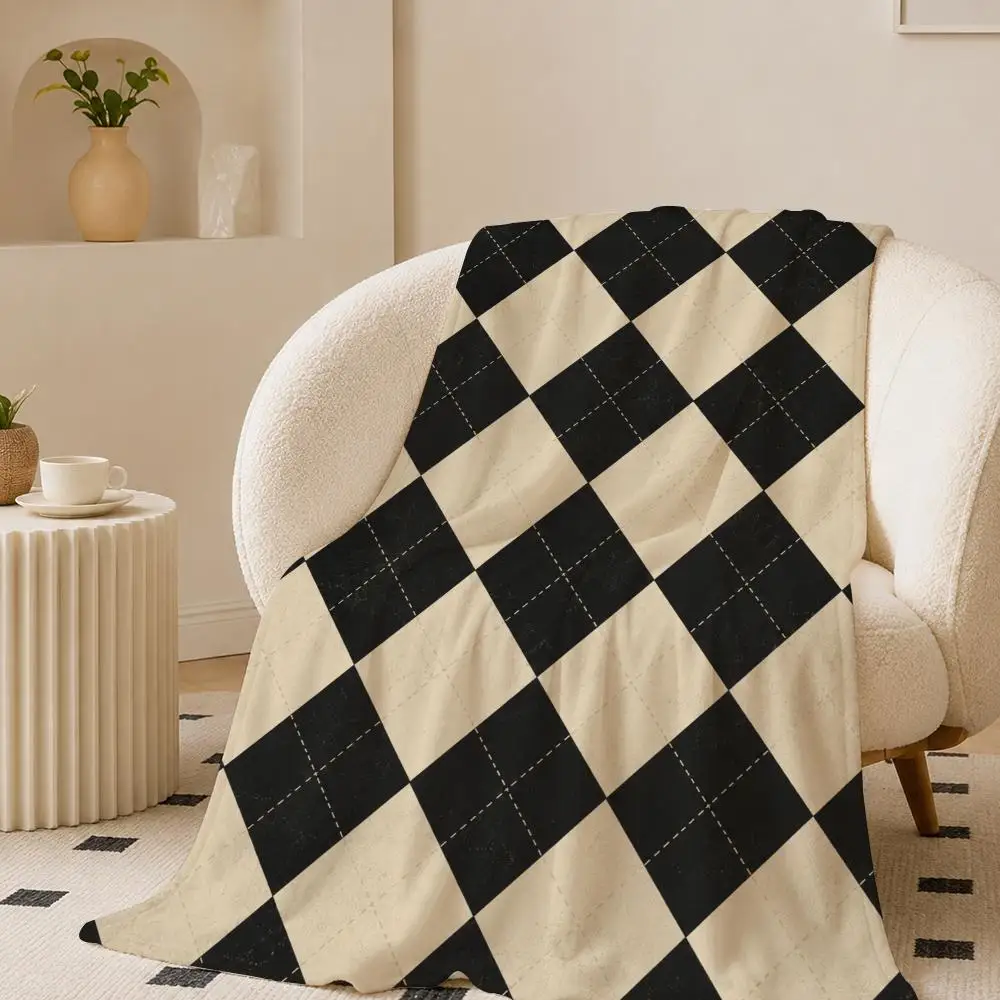 Vintage Argyle Pattern Throw 240g flannel blanket, suitable for sofas, beds, offices, exquisite gift blankets