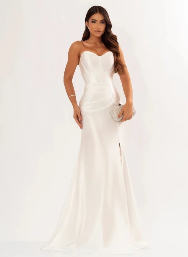 فستان مخصص عالي الجودة بياقة على شكل قلب بدون أكمام وشوكة عالية بطول الأرض وسحاب نعمة فستان فيستدوس دي غالا فساتين السهرة