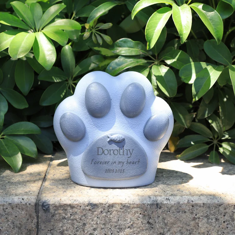 Cat Dog Claw Urn Tombstone Creative Resin Simulation Memorial Stone Tombstone Small Animal Sacrifice Monument