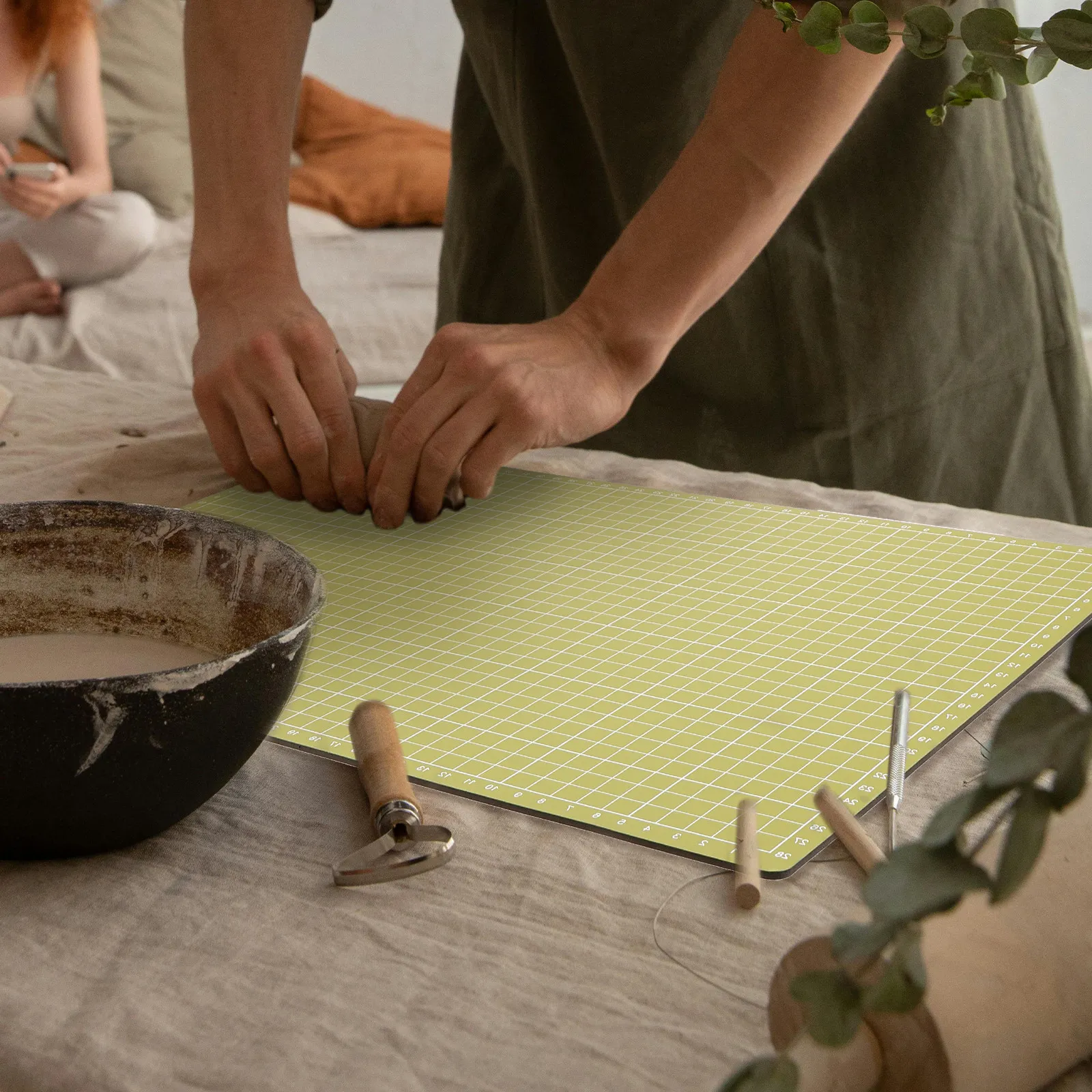 

1 Sheet Heavy-Duty Plastic Cutting Mat for Engraving Cutting Board Craft Table Work Multi-Function DIY Sewing Mat Lightweight
