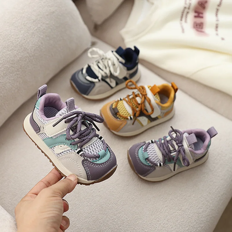 

Детские кроссовки в стиле ретро, осень 2023, новые дышащие детские кроссовки для мальчиков, противоскользящие кроссовки для бега, повседневная детская обувь, универсальная спортивная обувь для девочек