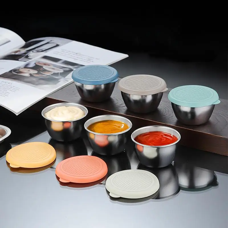 Contenitore per condimenti per insalata da 1/6 pezzi con coperchi in silicone riutilizzabili a tenuta stagna per tazza in acciaio inossidabile da 80 ml per scatola da pranzo e cucina da picnic