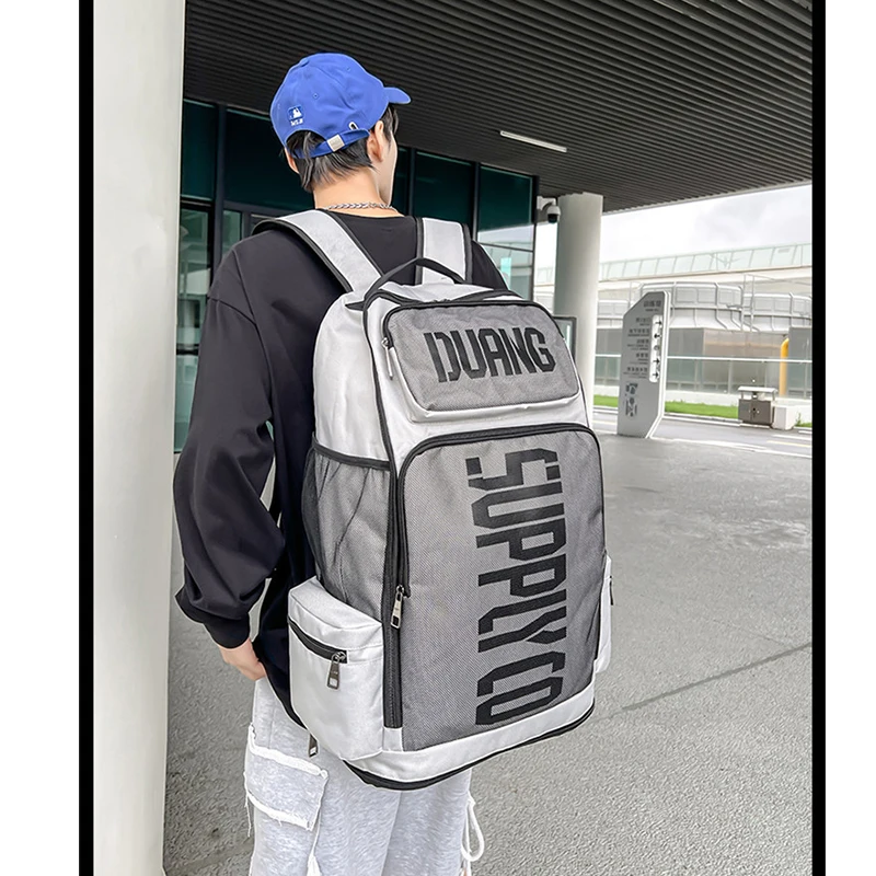 Grand sac à dos de sport pour hommes et femmes, grand sac initié au fitness, sac d\'école japonais avec compartiment à chaussures pour ordinateur