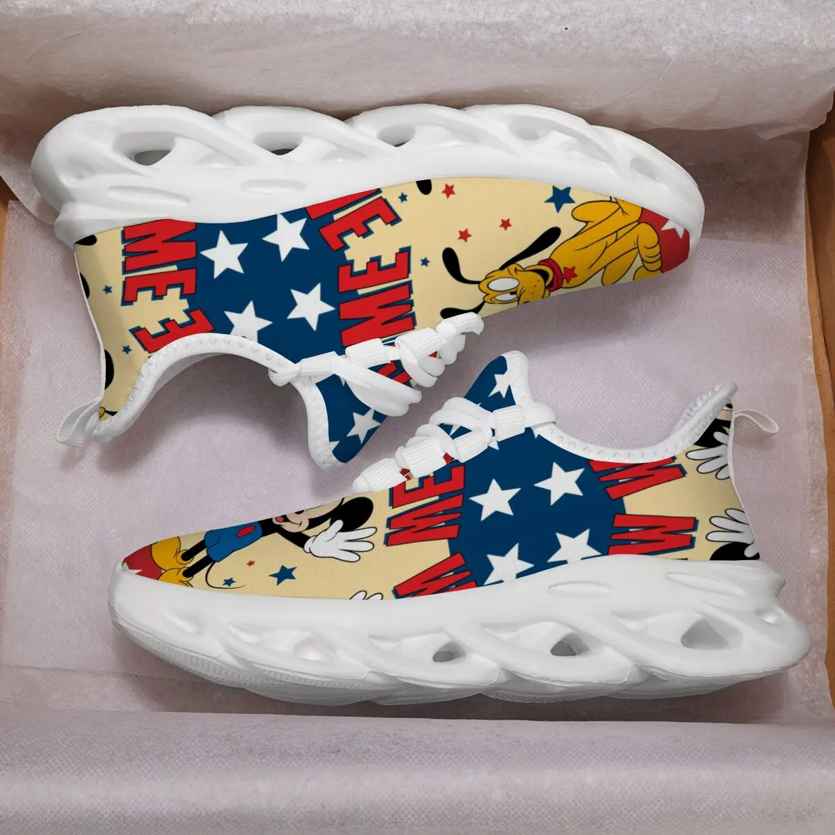 

Детские спортивные кроссовки с принтом гуфи собаки, новые легкие детские повседневные дышащие кроссовки на белой подошве со звездами