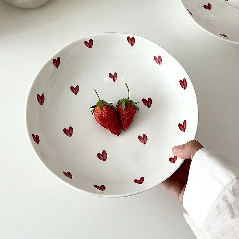 Hand-painted Heart Print Ceramic Round Plate Household Underglaze Dinner Plate Salad Dessert Plate Pastry Tableware