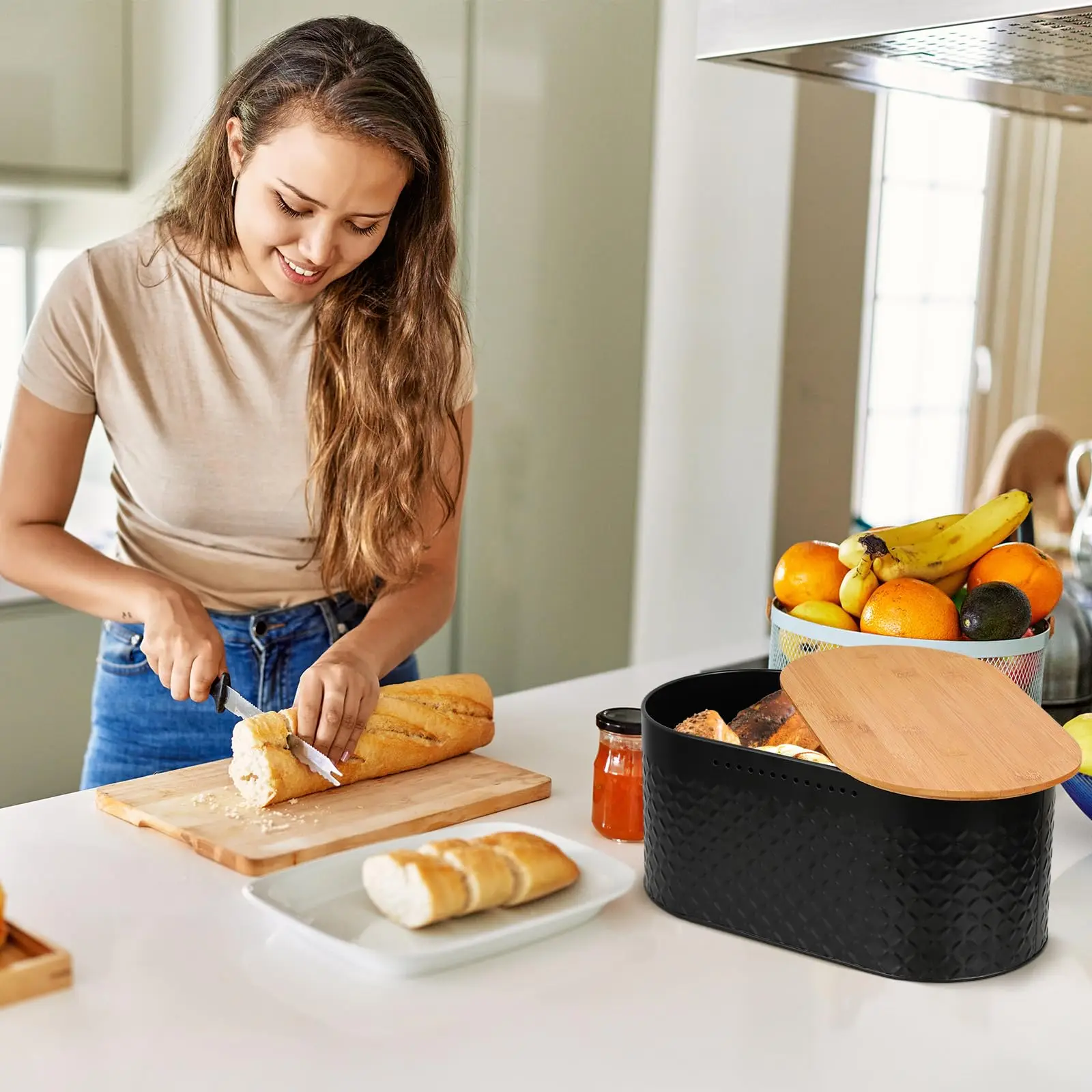 Metal Bread Box with Reversible Bamboo Cutting Lid,Modern Bread Storage Container,Kitchen Counter Keeper Bin,Pantry Organizer